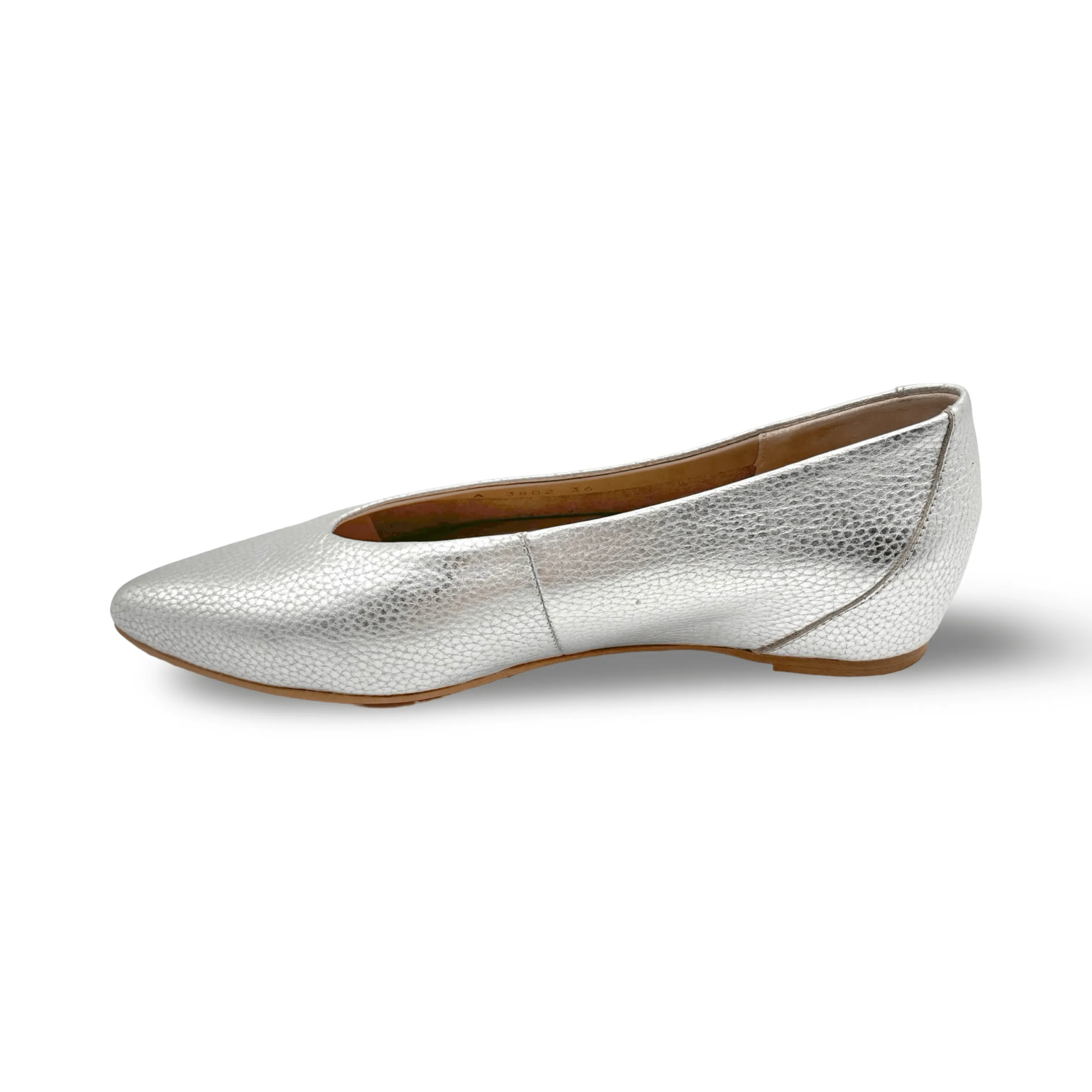 A3802 Silver Triana Modern Flat