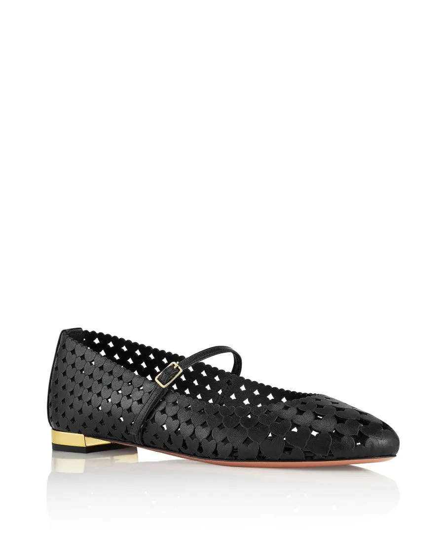 Amourose Flat