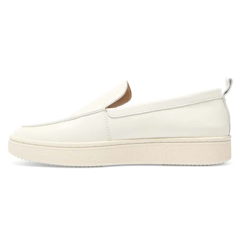 Angus Loafer in White Leather