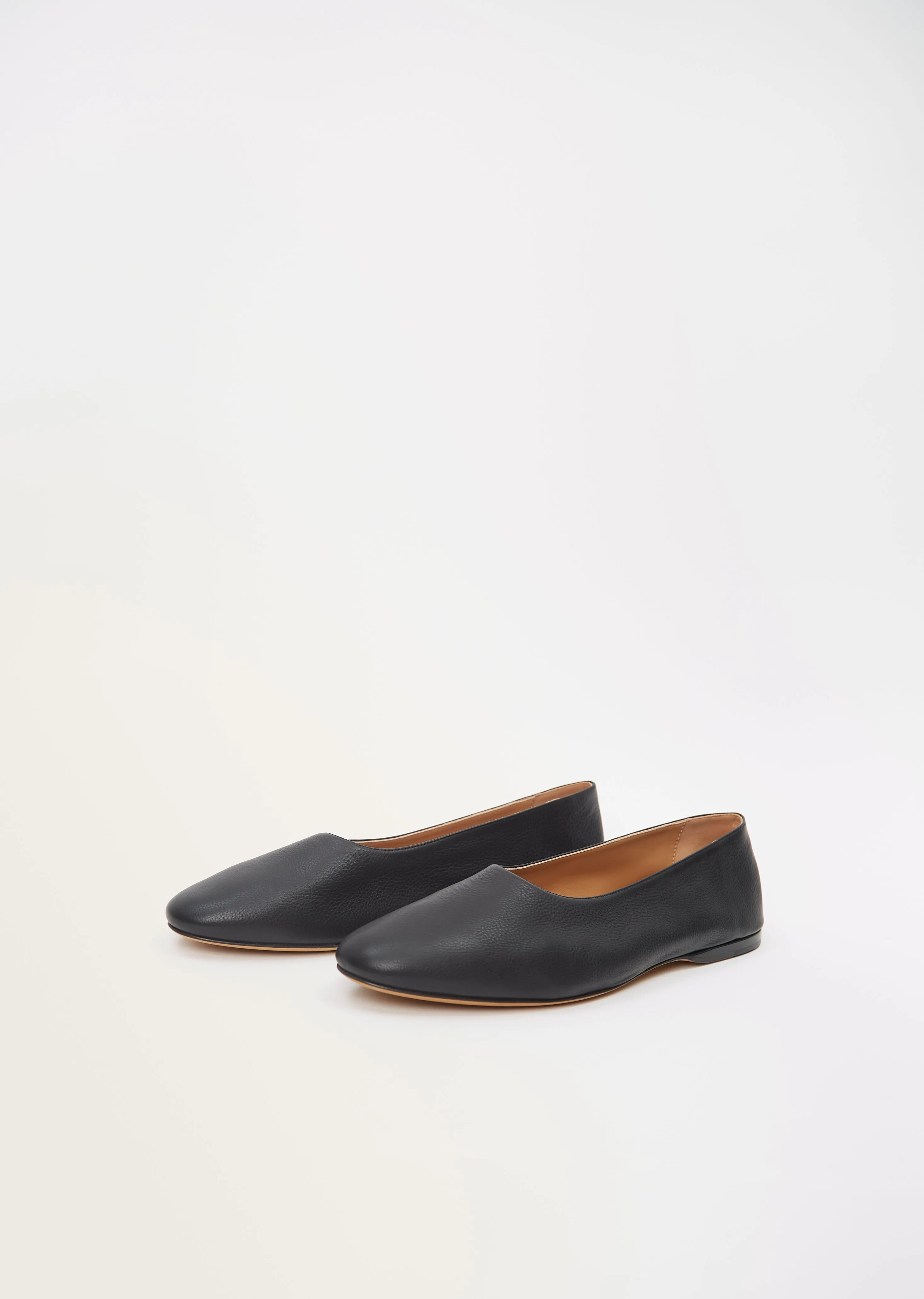 Awar Flat  Black