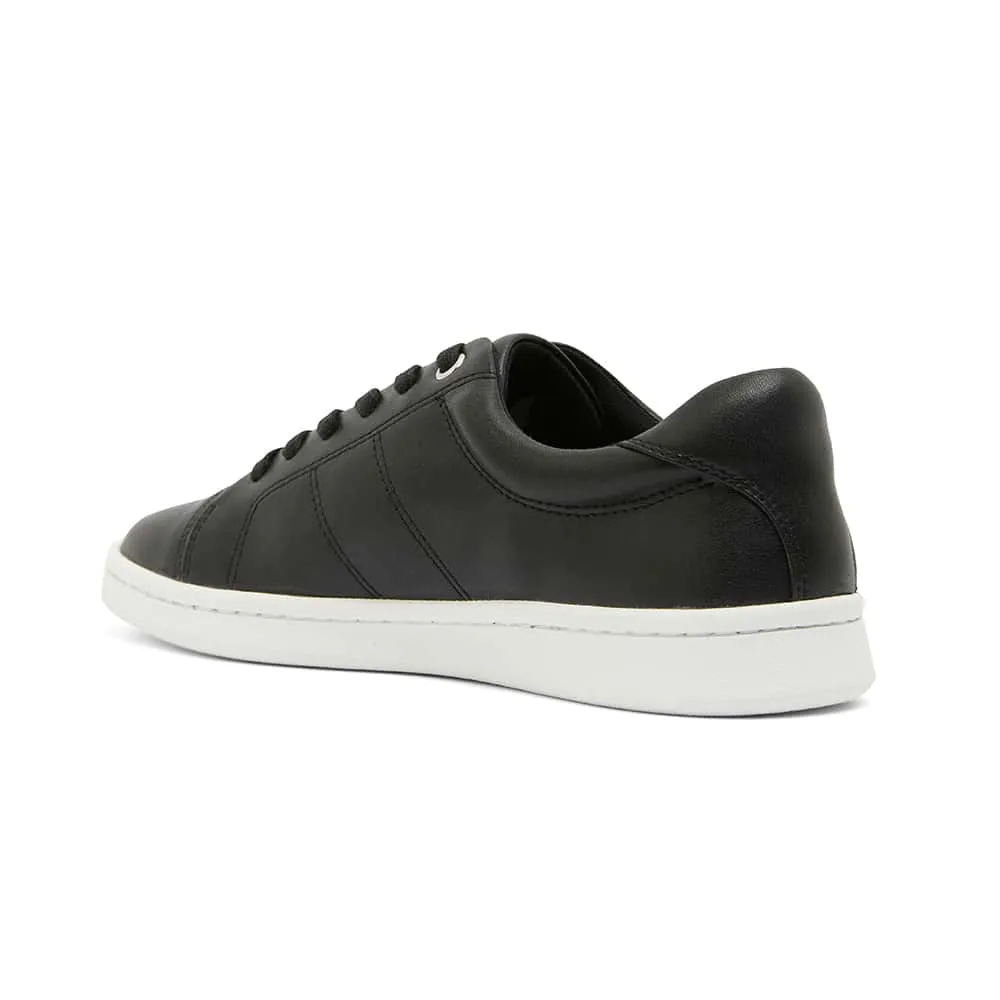 Casper Sneaker in Black Leather