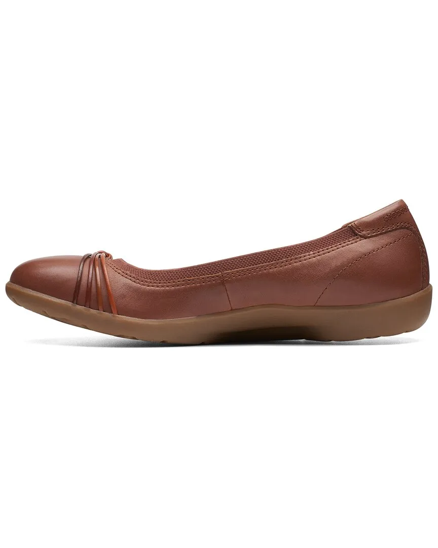 Clarks Meadow Rae Leather Flat