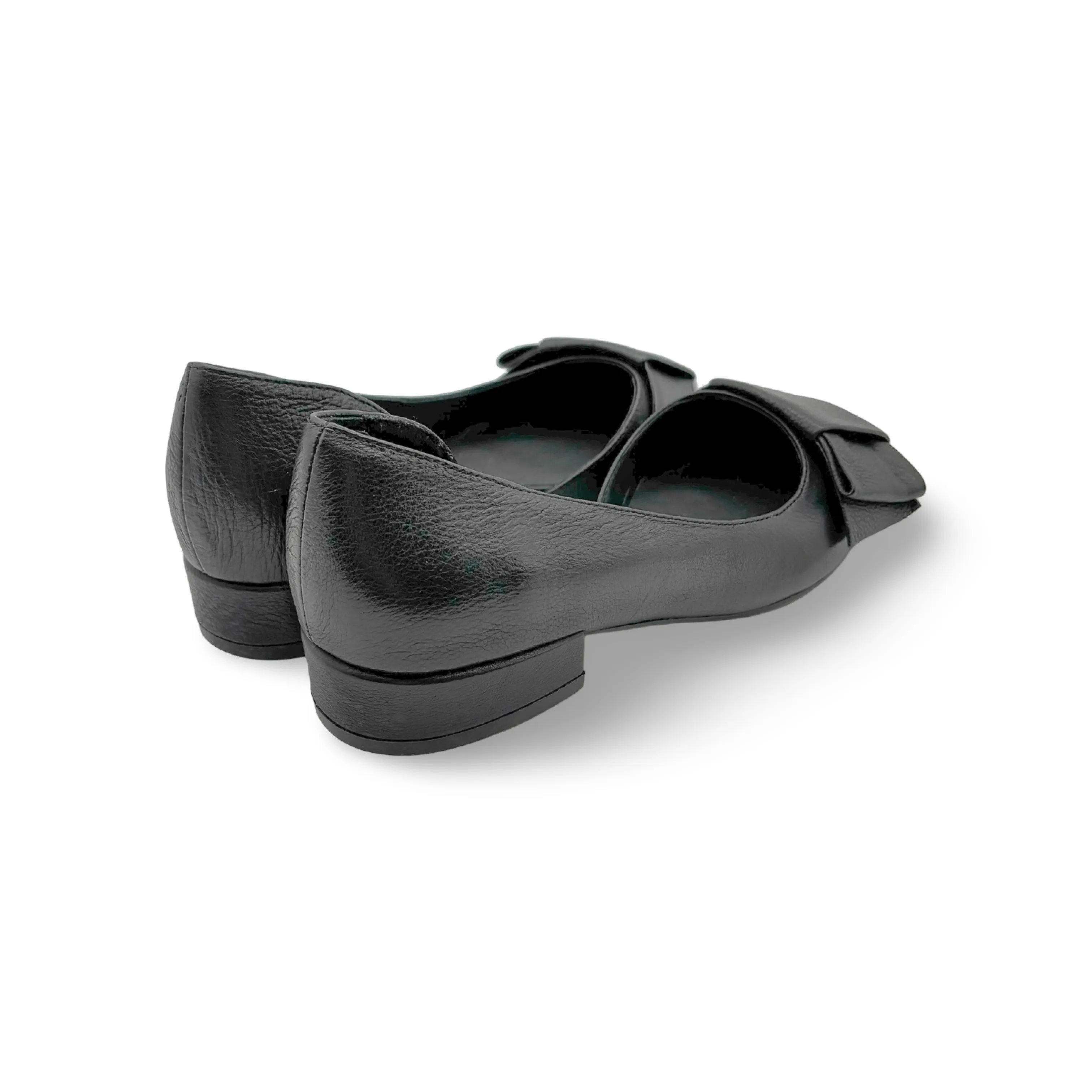 Etah Black Flat