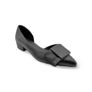 Etah Black Flat