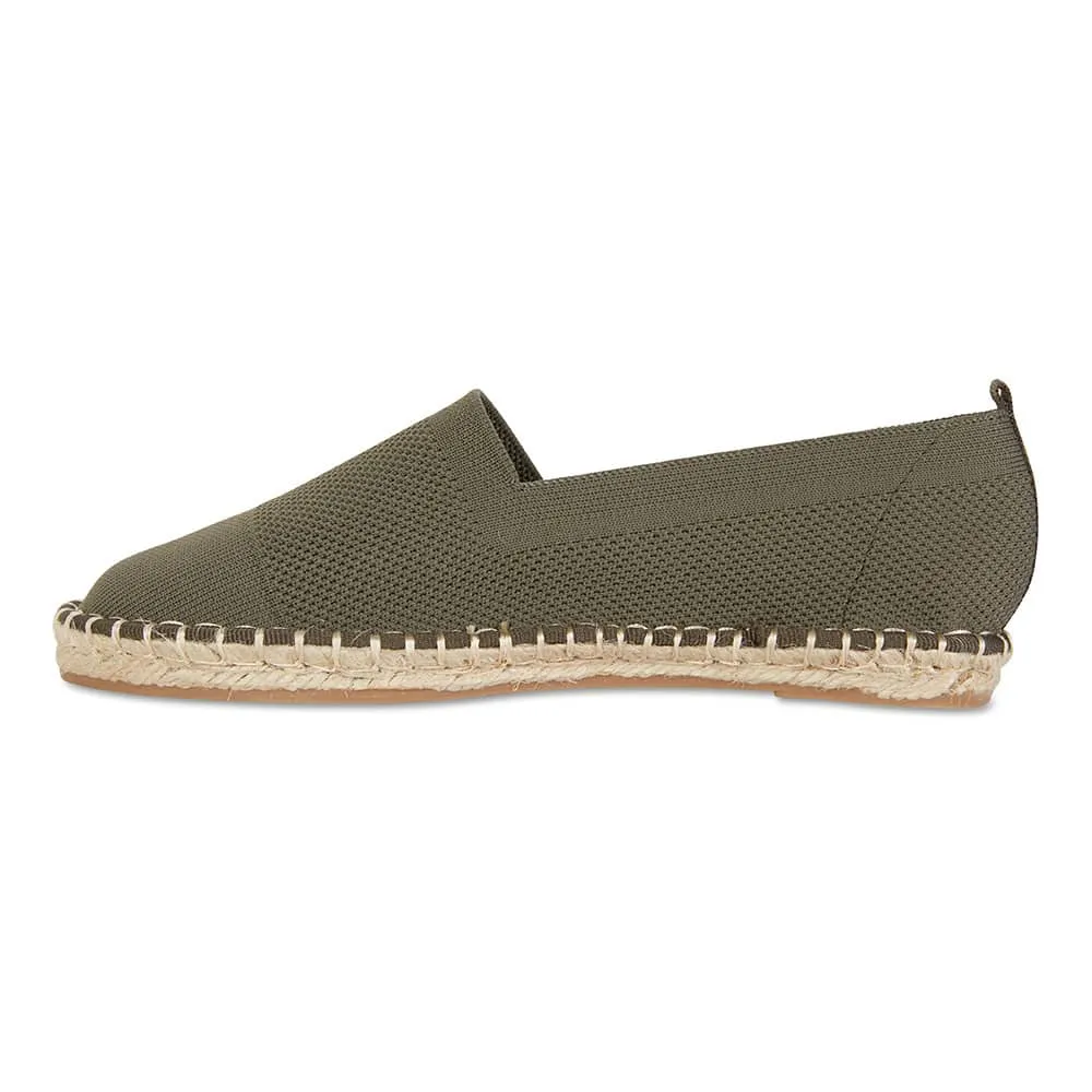 Excite Loafer in Khaki Canvas