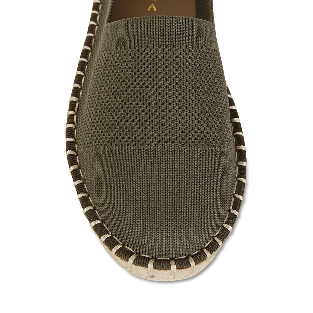 Excite Loafer in Khaki Canvas