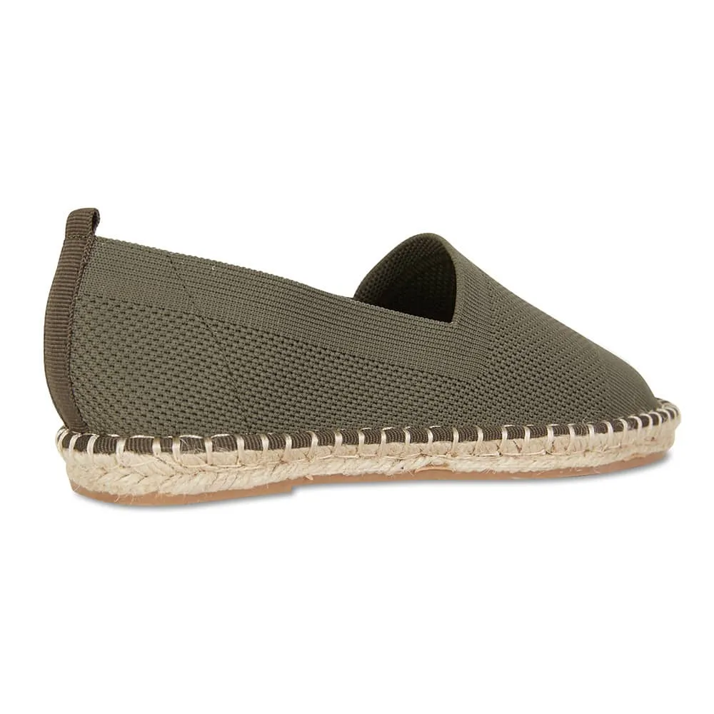 Excite Loafer in Khaki Canvas