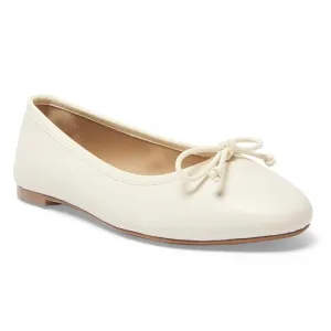 Fonteyn Flat in Ivory Leather