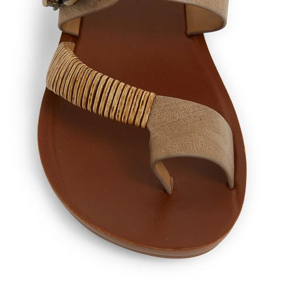 Geneva Slide in Taupe Smooth