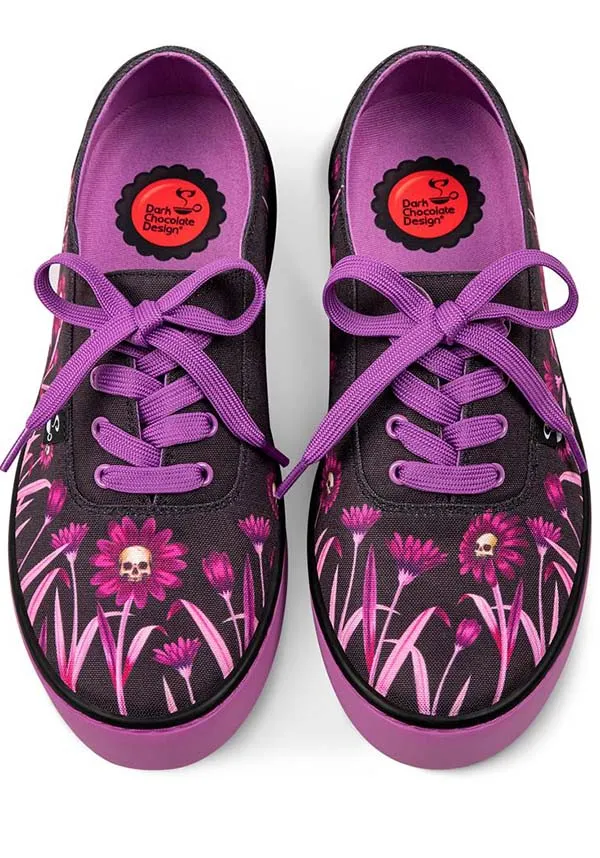 Gloomy Spring | SNEAKERS