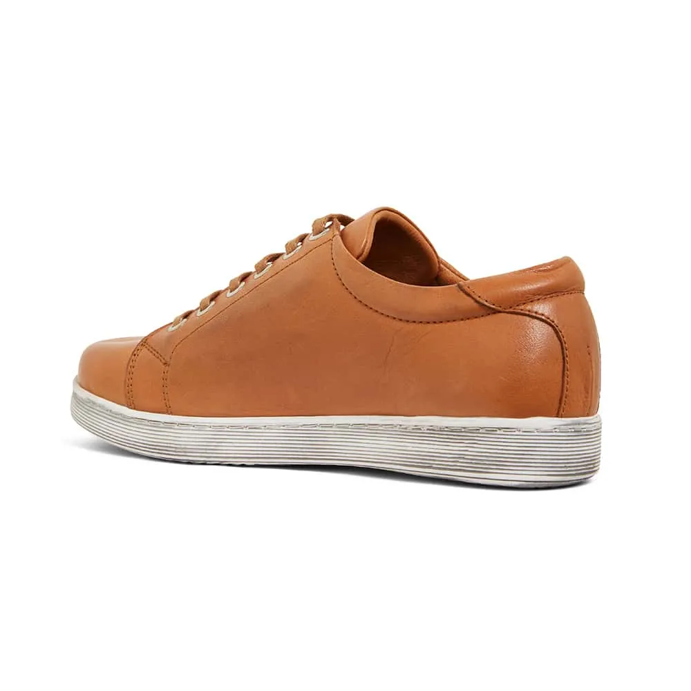 Grand Sneaker in Tan Leather