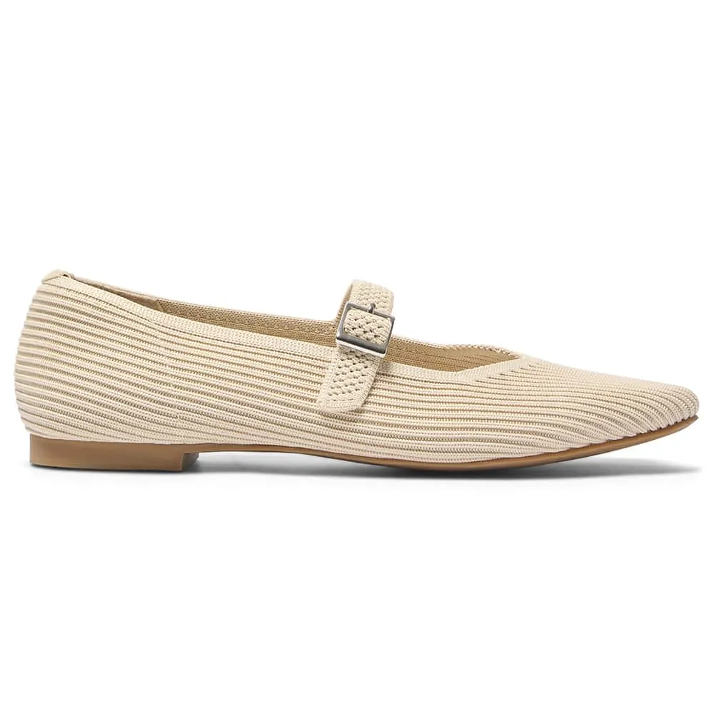 Jazz Flat in Beige Knit