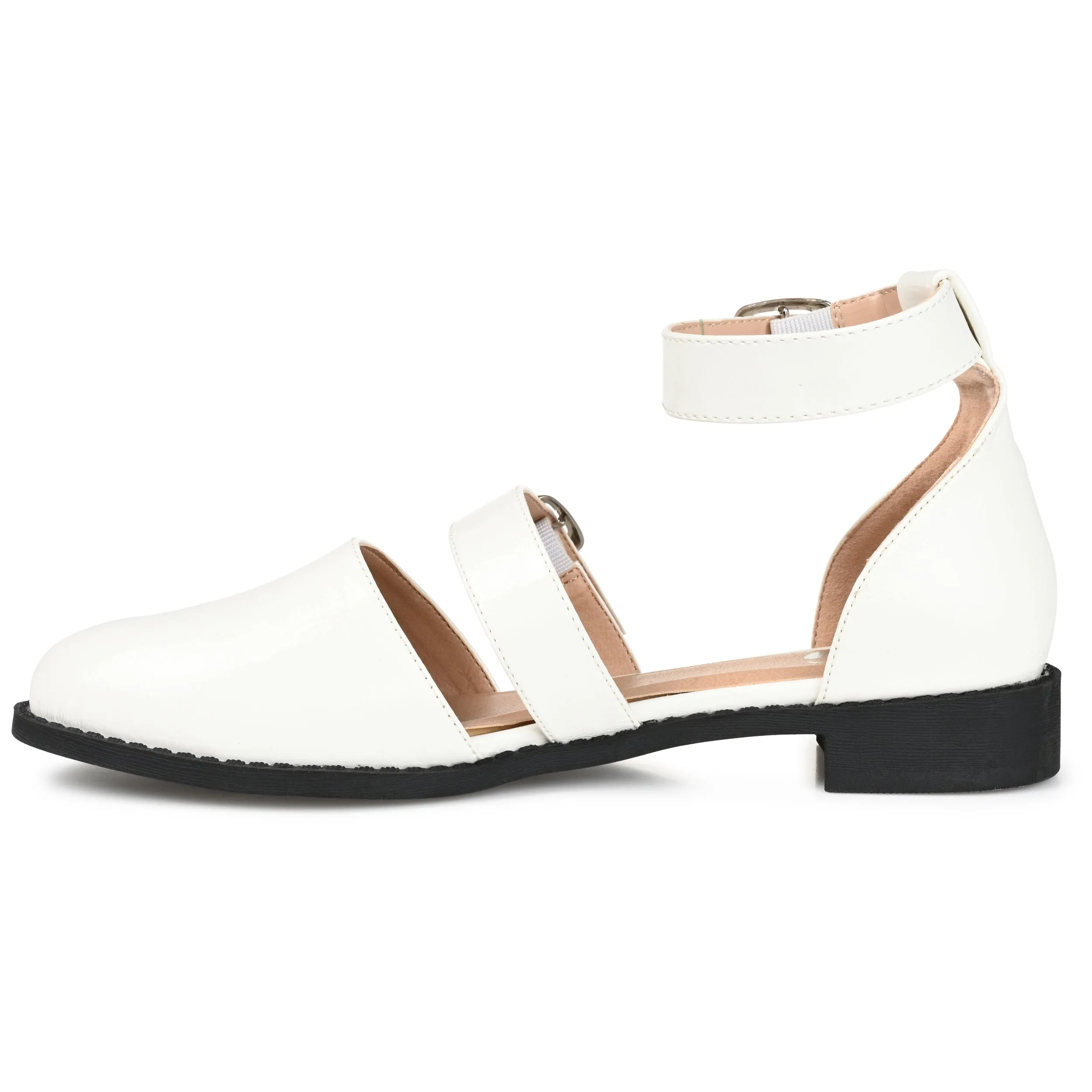 Journee Collection Women's Constance Wide Width Flat