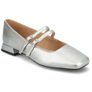 Journee Women's Gredah, Mary Jane Medium and Wide Width Dress Flats