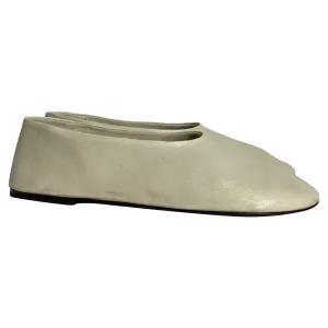 Khaite The Marcy Ballet Flats in White Leather