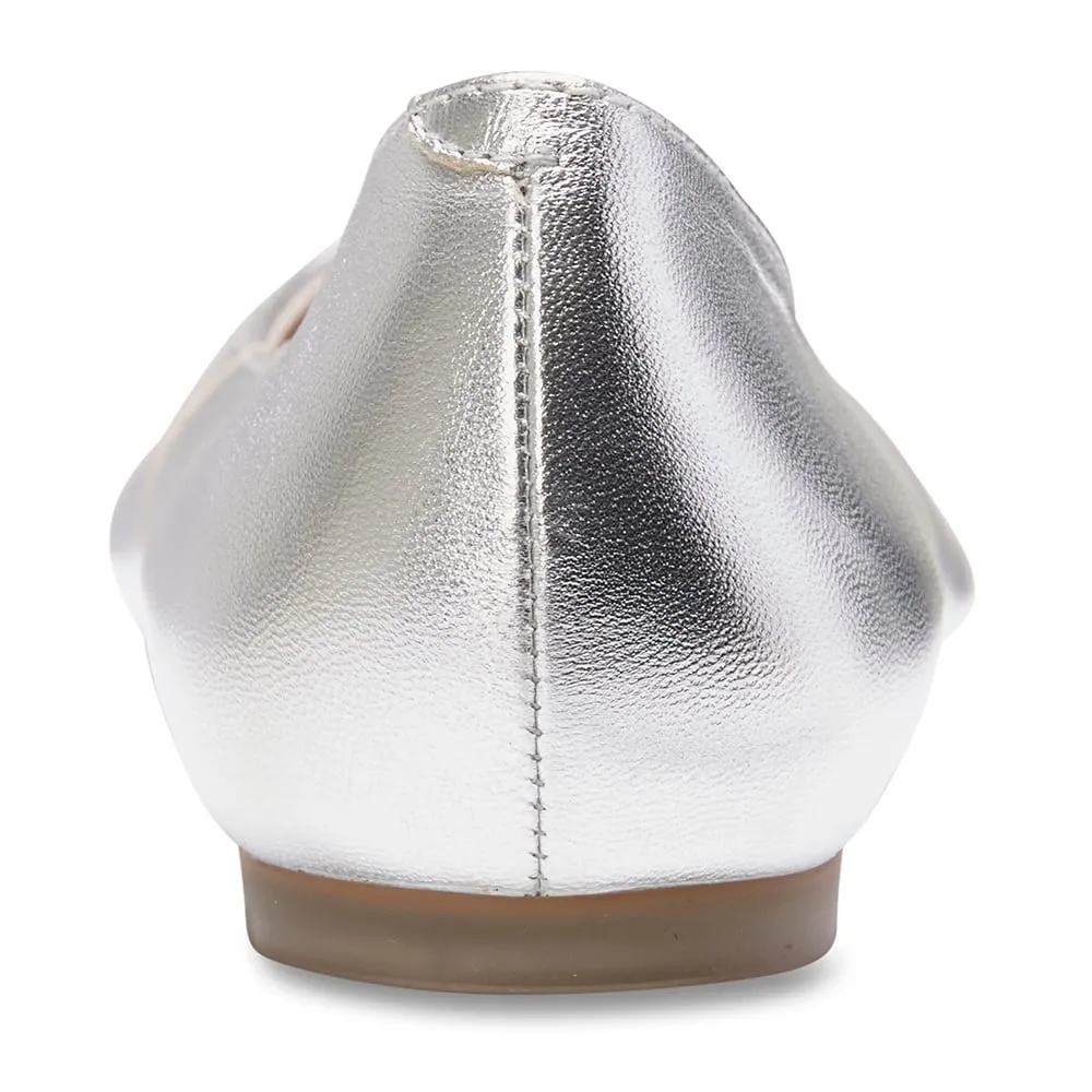 Lucia Flat in Silver Metallic Leather