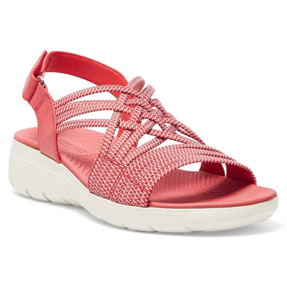 Luna Sandal in Red