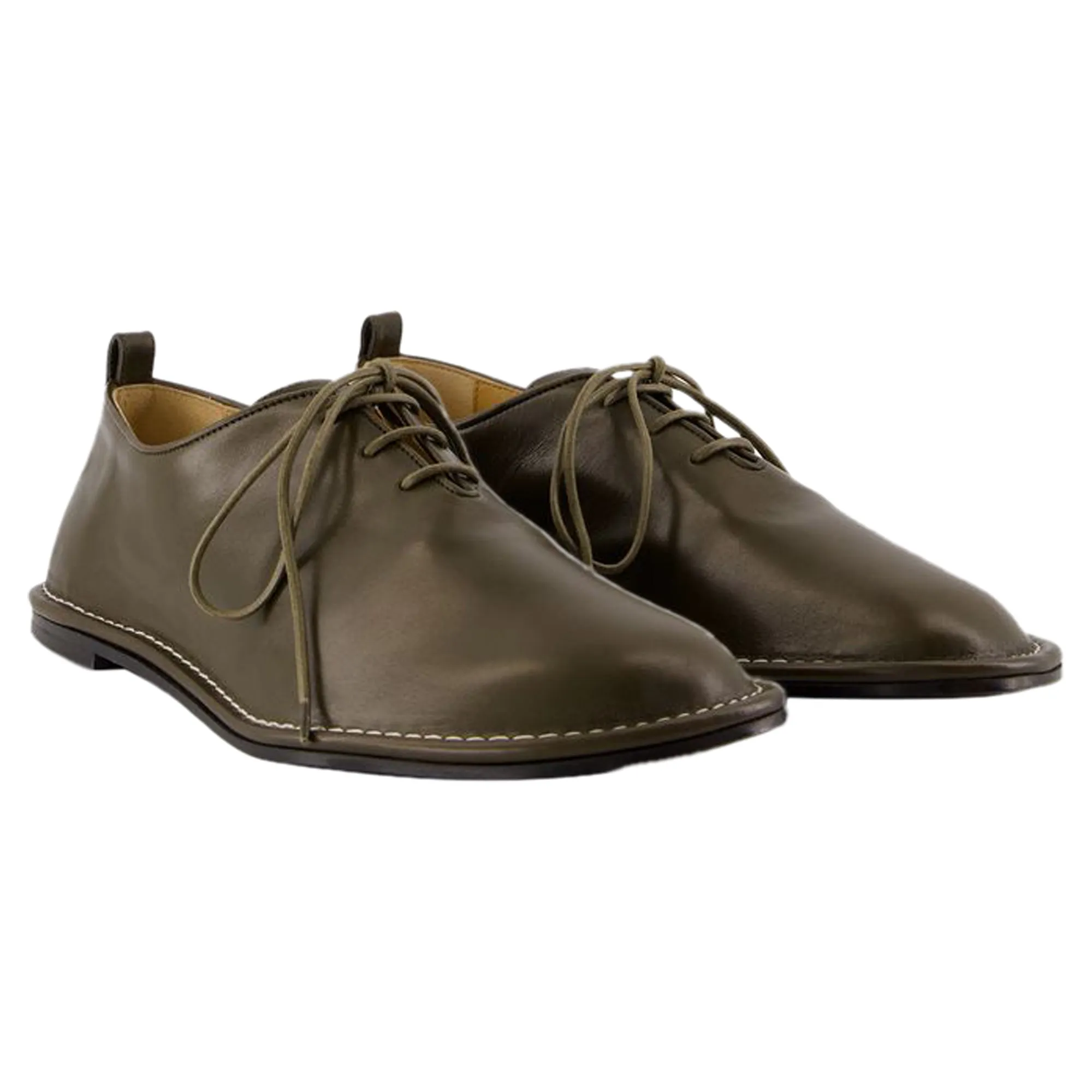 One Cut Shoes Flat Shoes - AMI Paris - Leather - Black