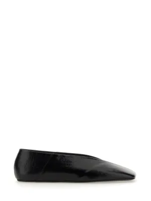 Pointed Black Leather Slippers With Design
