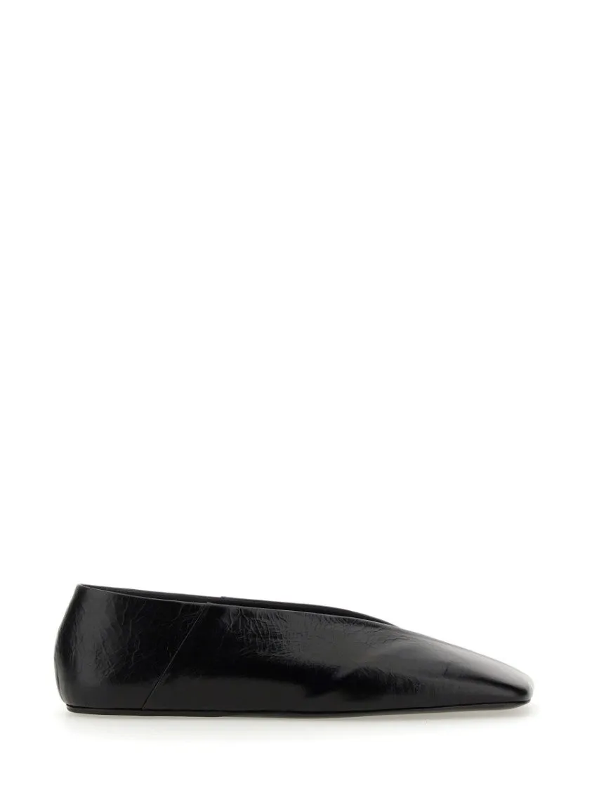 Pointed Black Leather Slippers With Design