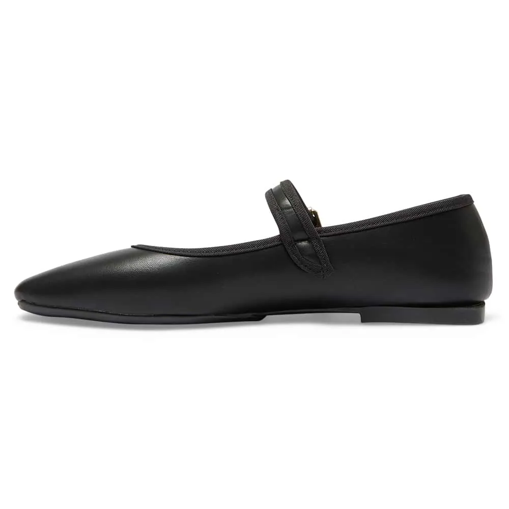 Romy Flat in Black Smooth