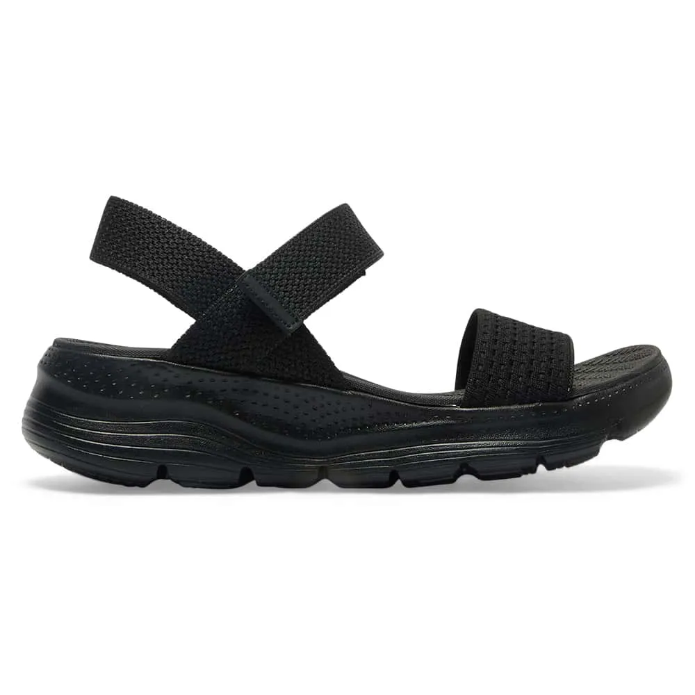 Swift Sandal in Black On Black