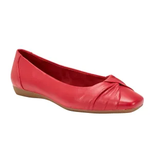 Tammy Flat in Cherry Leather