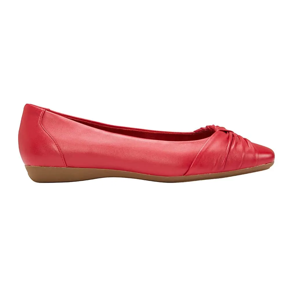 Tammy Flat in Cherry Leather