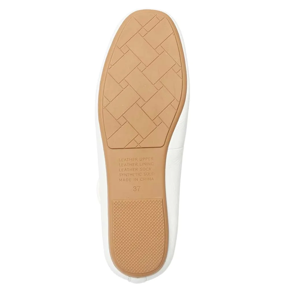 Tango Loafer in White Leather