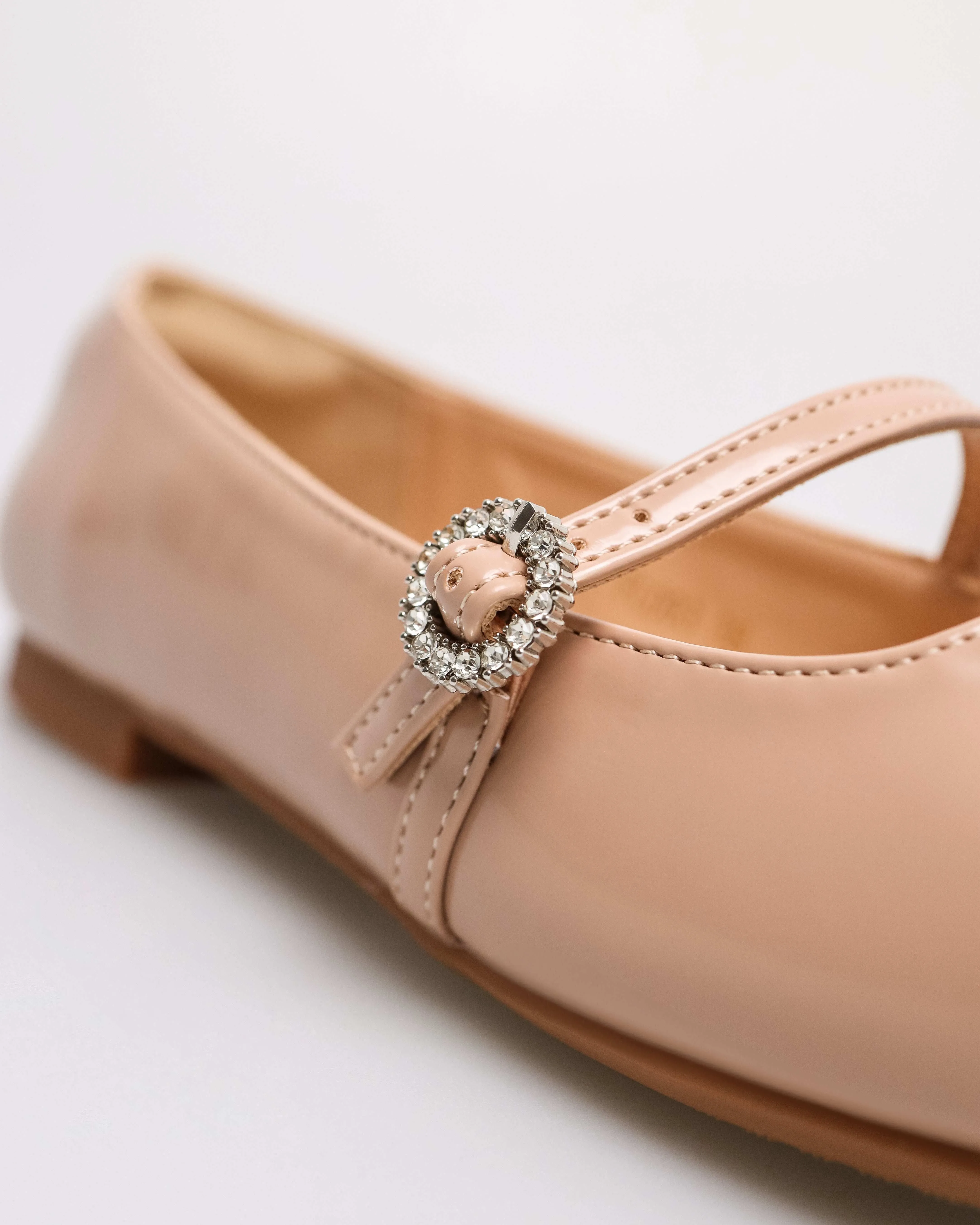 Tomaz FL093 Ladies Crystal Bloom Flats