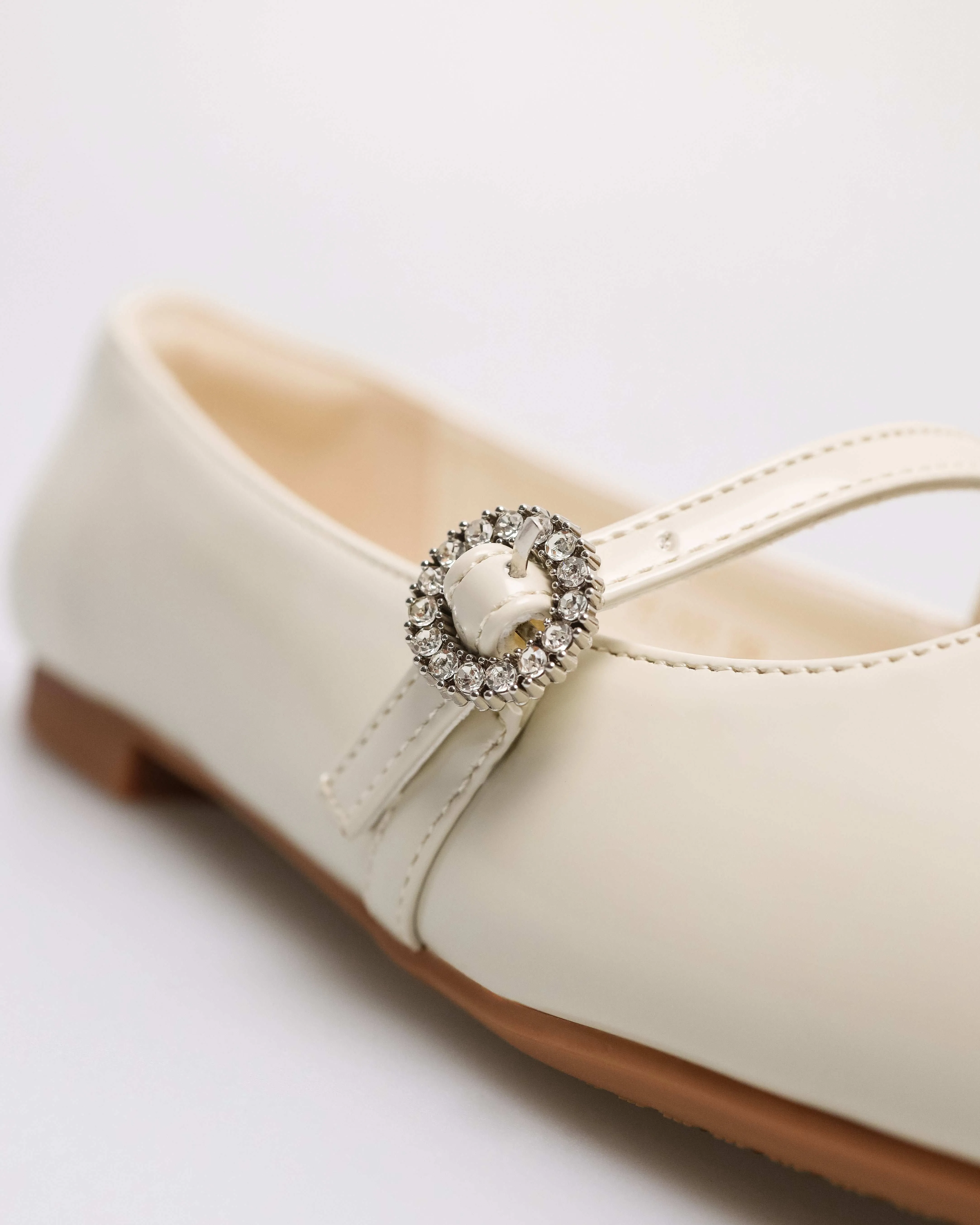Tomaz FL093 Ladies Crystal Bloom Flats