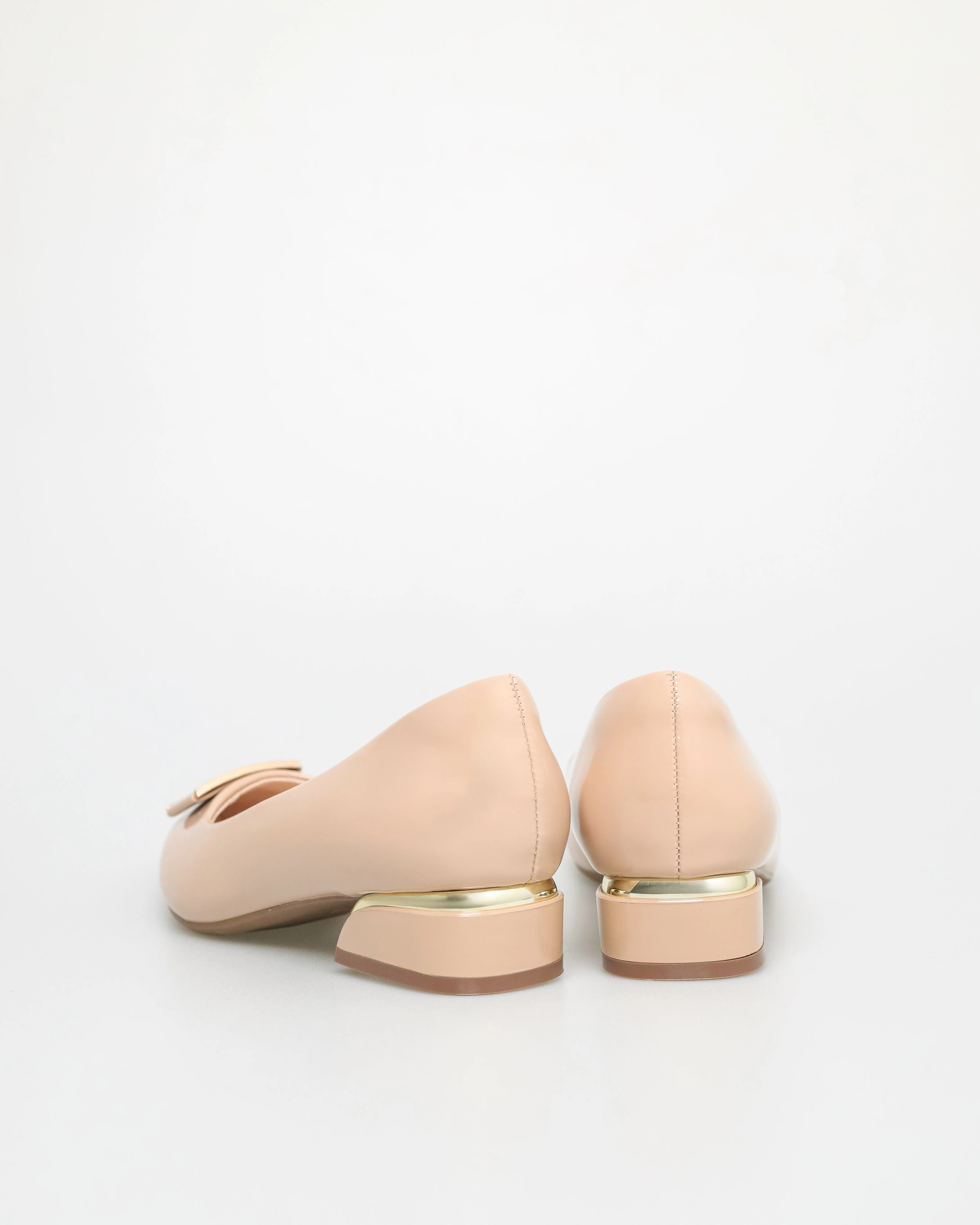 Tomaz NN273 Ladies Square Emblem Flats (Beige)