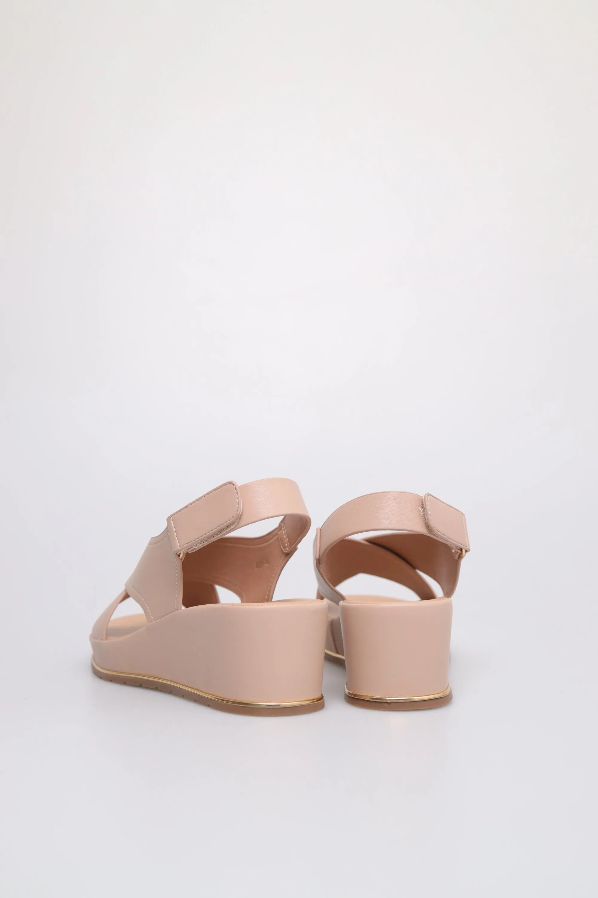 Tomaz NN325 Ladies Double Cross Strap Sandal