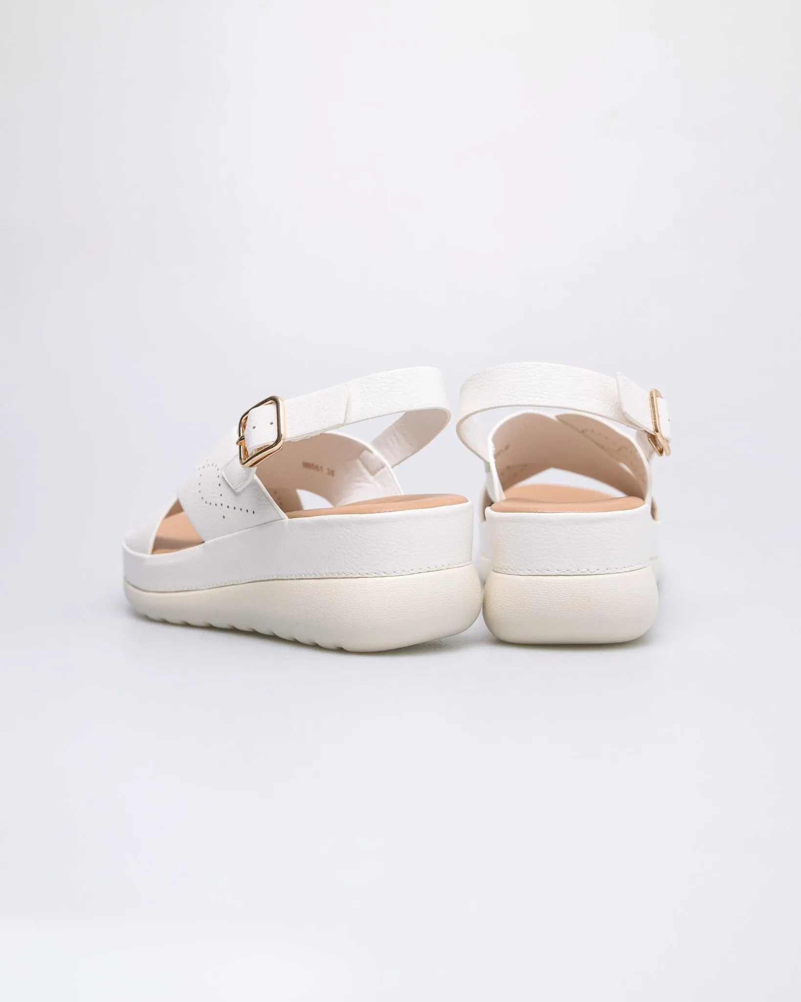 Tomaz NN561 Ladies Crossover Sandal