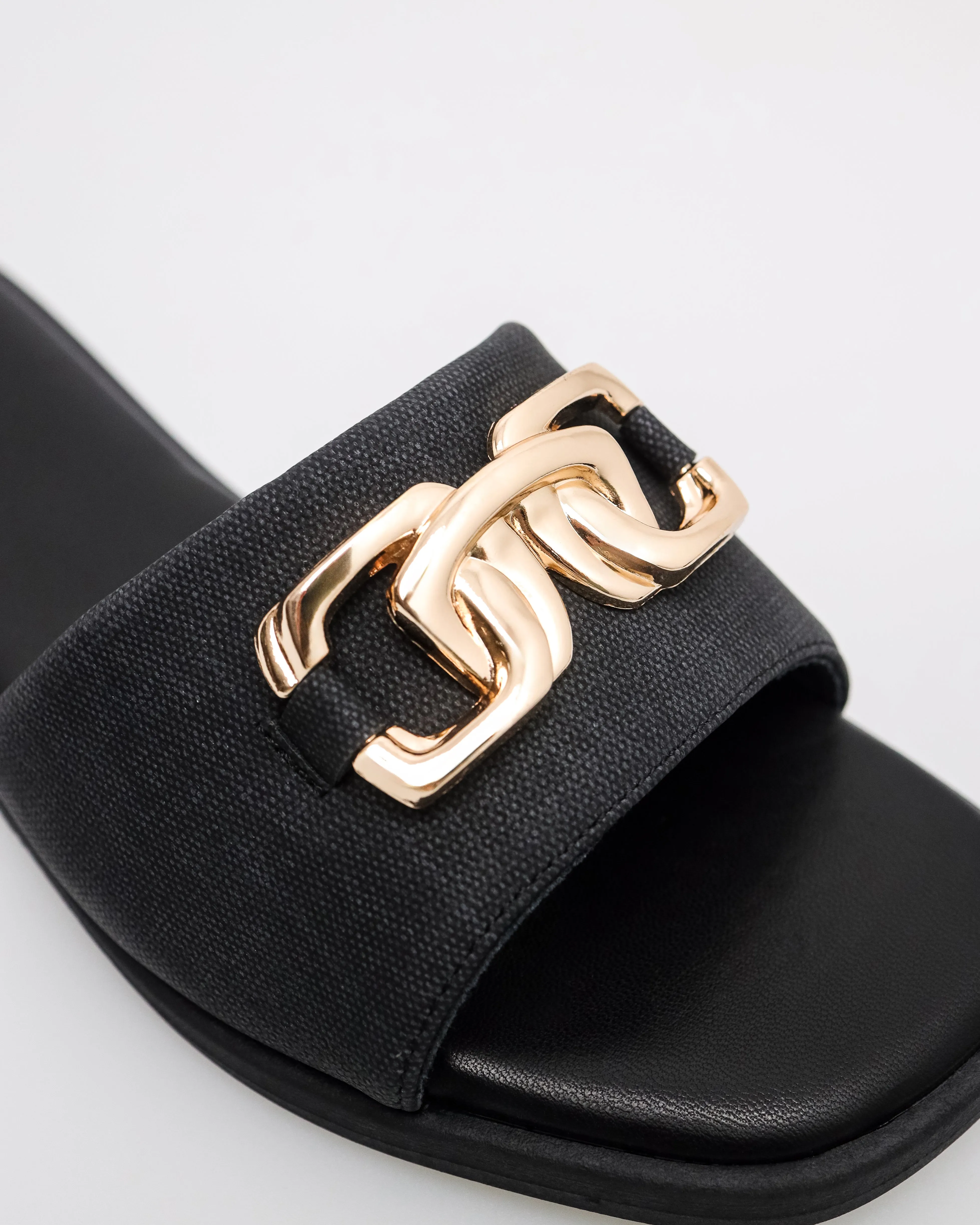 Tomaz YX223 Ladies Golden Bond Flats (Black 1)