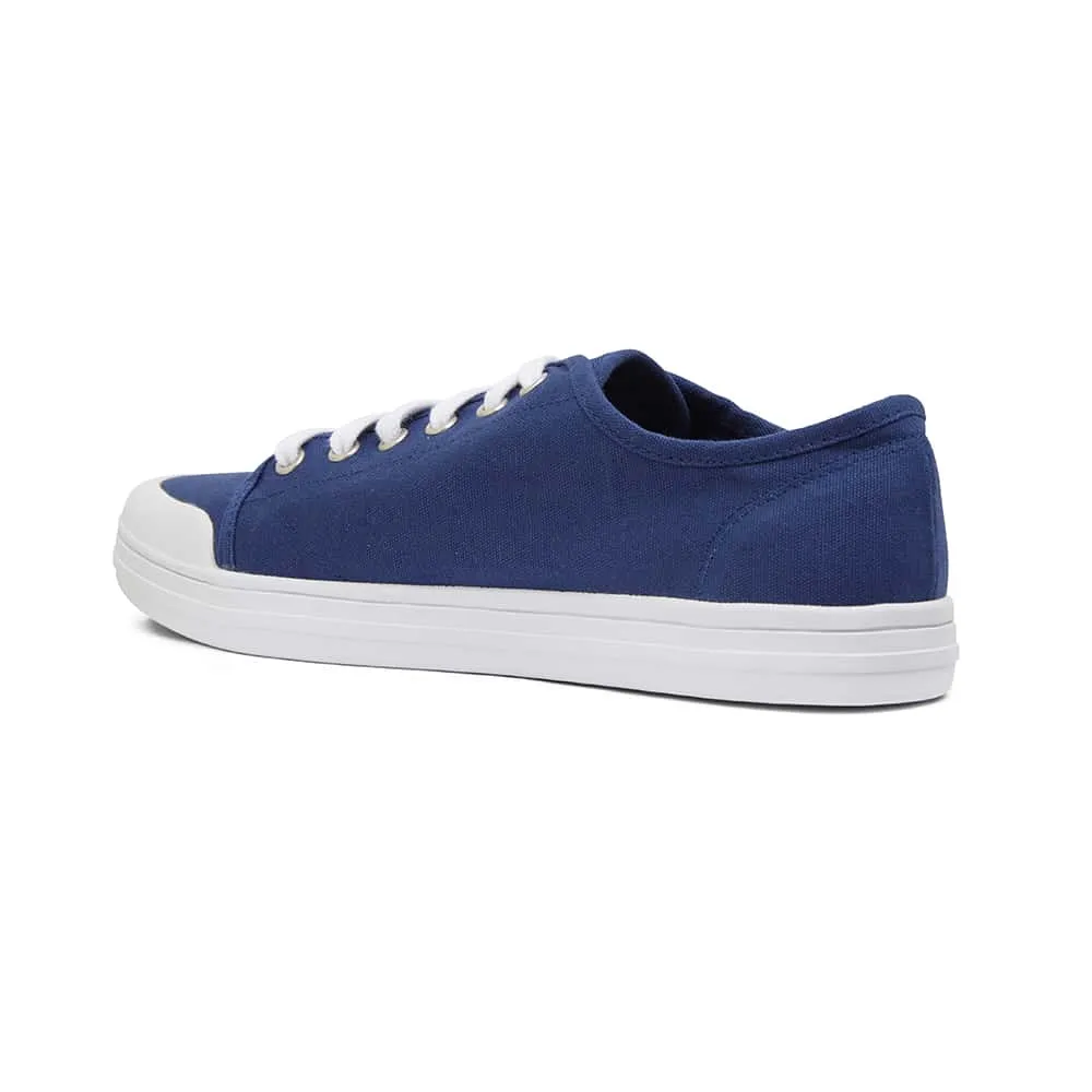 Ventura Sneaker in Navy Canvas