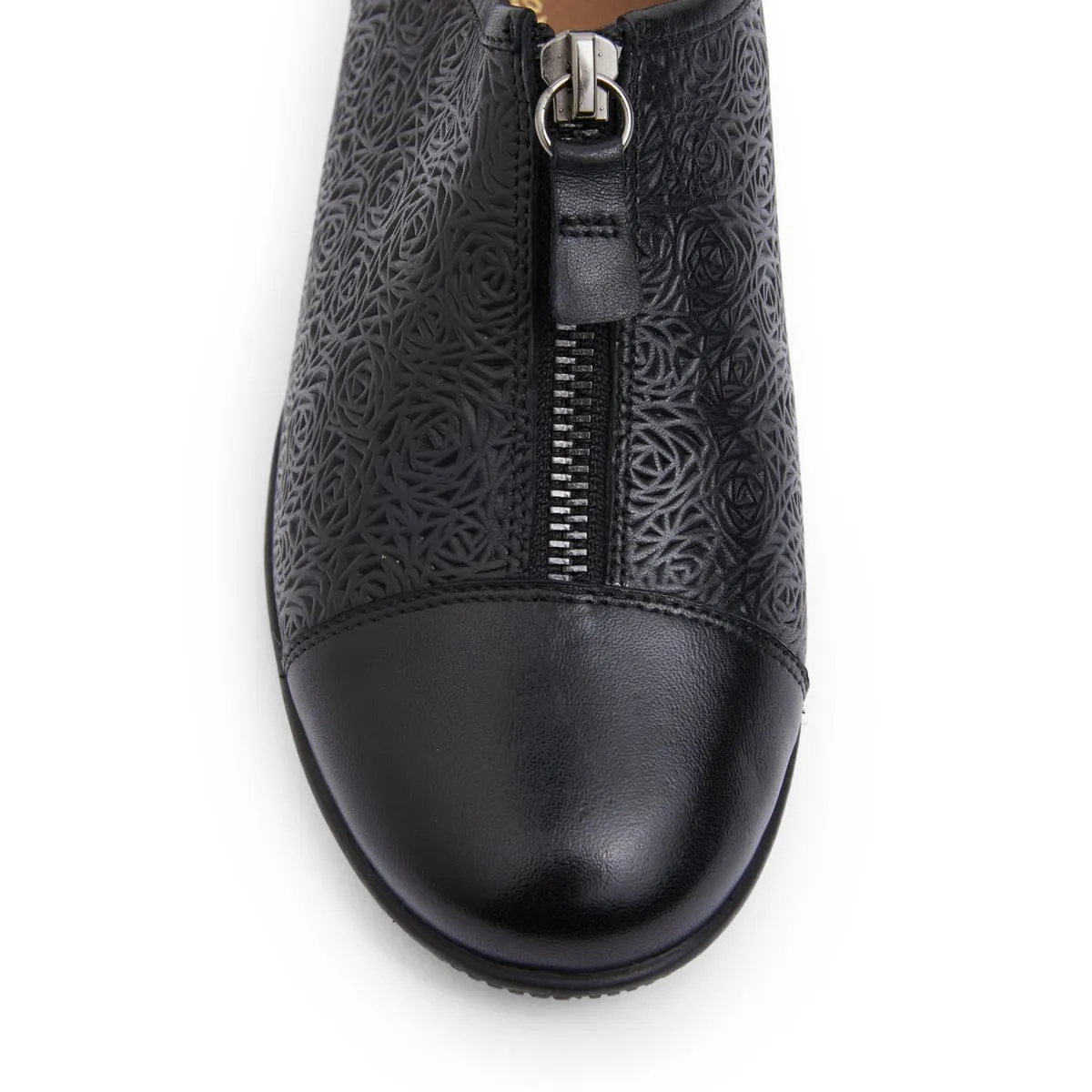 Wiley Brogue in Black Leather