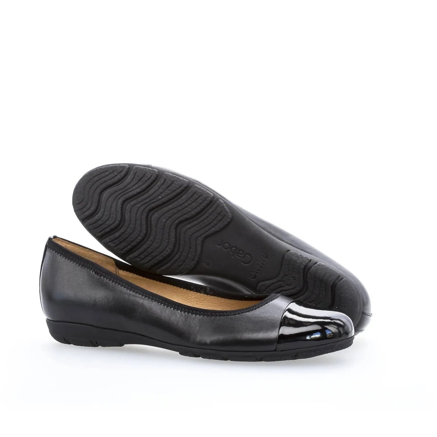 Women's Cap Toe Ballet Flats In Black