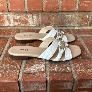 Women's Errita Flat Sandal In White Crocodile Print
