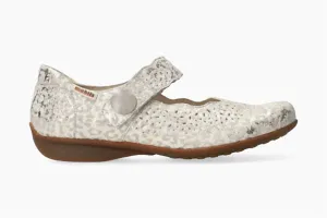 Women's Fabienne Hand Made Mary Jane Shoes In Light Sand