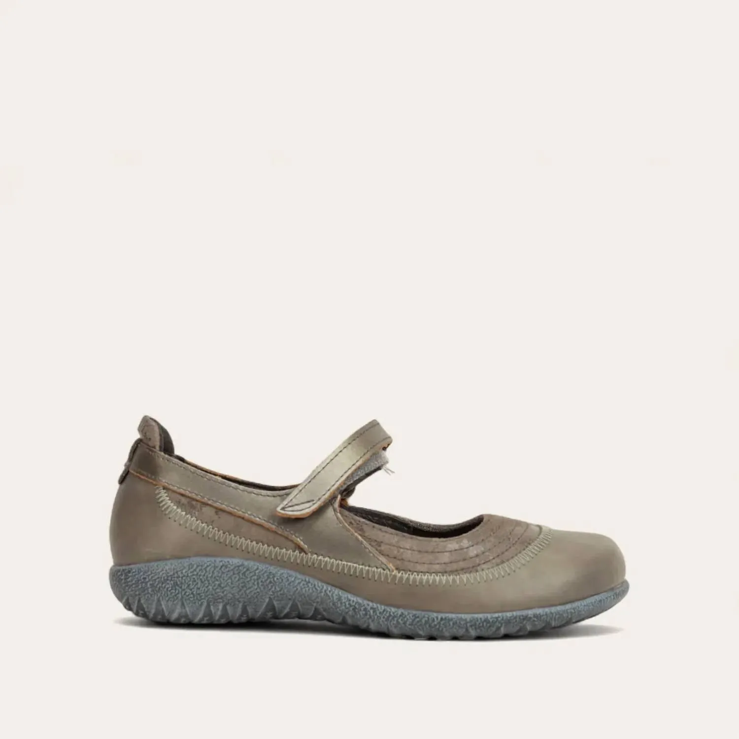 Women's Kirei Mary Jane Shoes - Medium In Foggy Gray/gray Marble//mirror