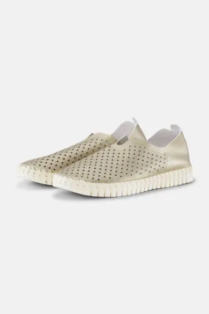 Women's Metallic Tulip Slip-On In Platin