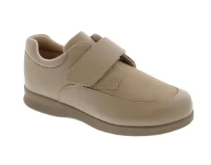 Women's Quest Casual Shoes In Taupe/taupe Stretch