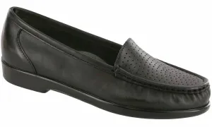 Women's Savvy Slip On Loafer In Black